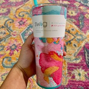 NWT Swig 22oz. Stainless Steel Insulated Tumbler